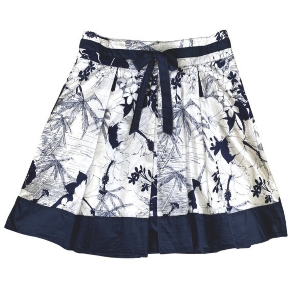 Roxy tropical cotton floral pleated flared skirt w ribbon detail. Size US 1